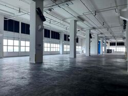Tuas Avenue 10 (D22), Warehouse #586602321
